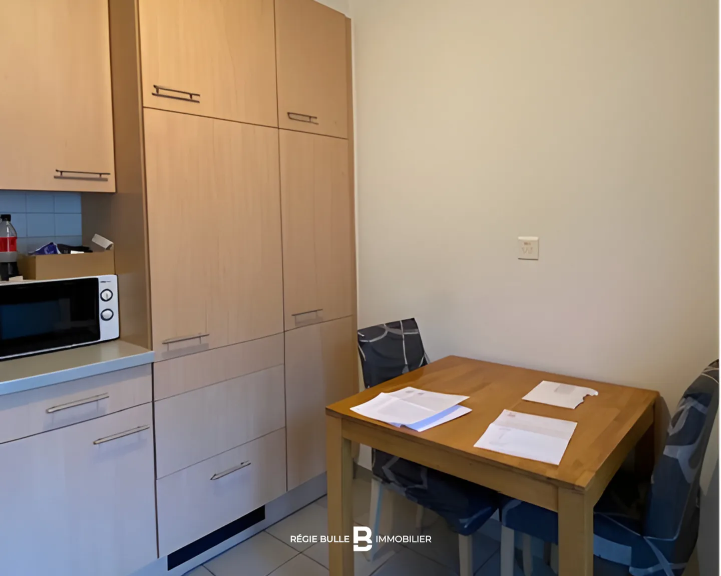 Bulle - Schönes 3,5-Zimmer-Apartment im 3. Stock zu vermieten - Foto 3 von 9
