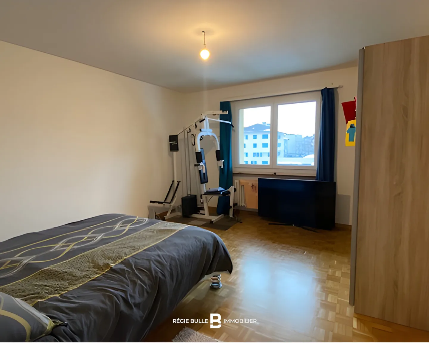 Bulle - Schönes 3,5-Zimmer-Apartment im 3. Stock zu vermieten - Foto 5 von 9