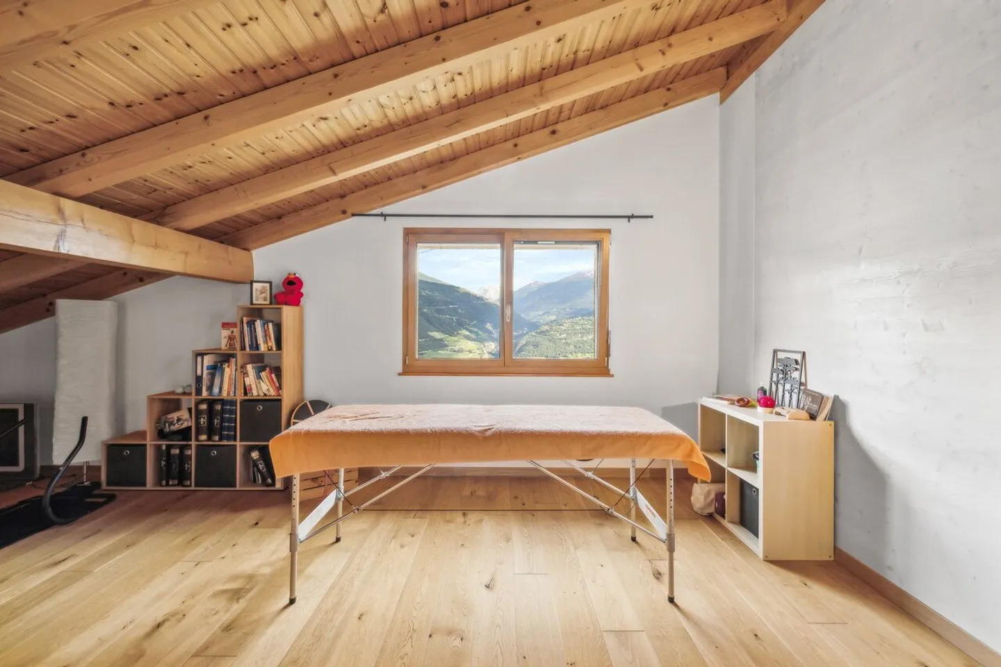 Proprietà ristrutturata affascinante con giardino spazioso - Foto 12 di 14