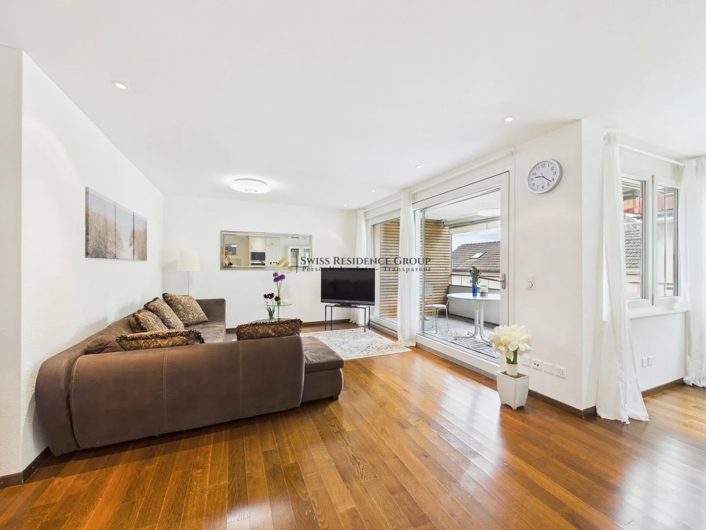 Appartement 3.5 pièces élégamment meublé et lumineux avec un grand confort de vie - Photo 8 sur 18