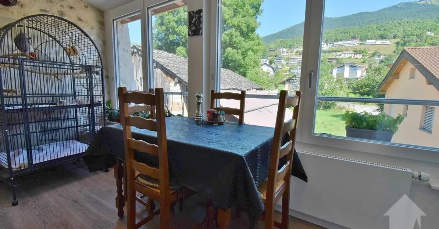 3- oder 4-Wohnungseigentumswohnung mit Scheune und Garage inbegriffen! - Foto 3 von 12