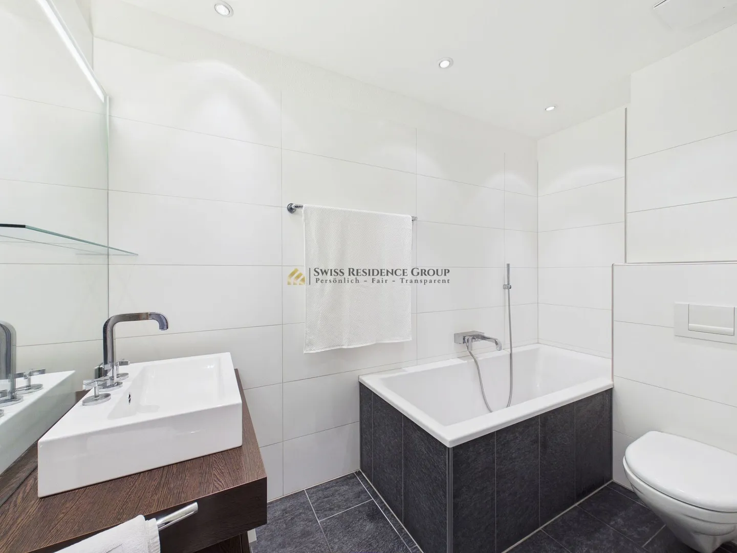 Appartement 3.5 pièces élégamment meublé et lumineux avec un grand confort de vie - Photo 11 sur 18