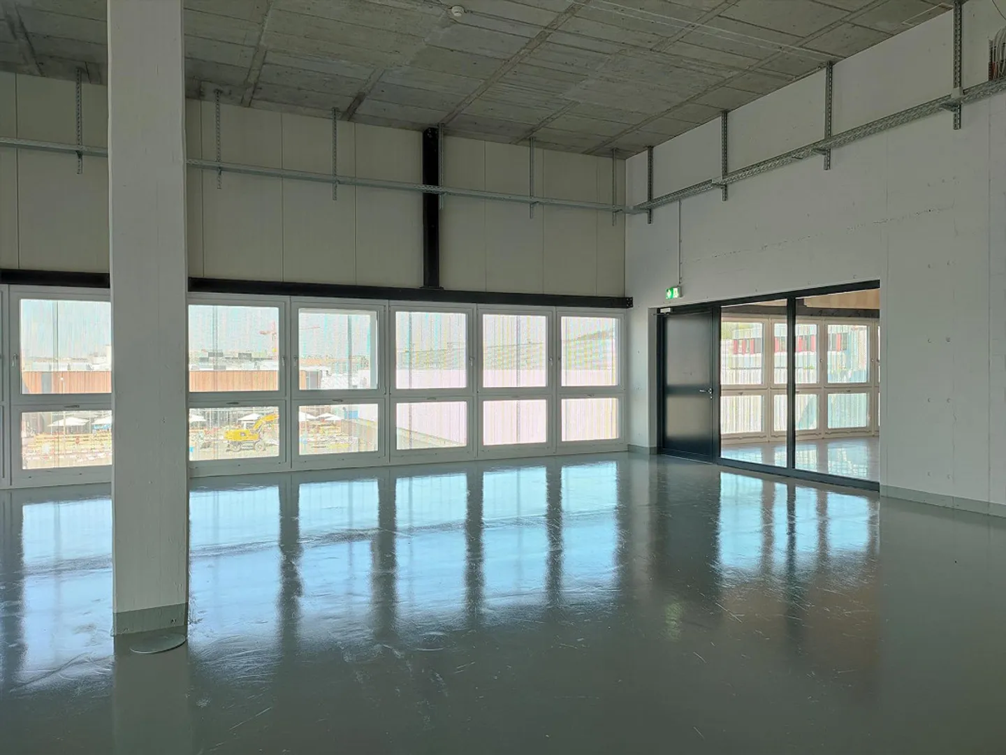 Espace commercial moderne à Winterthur Grüze - Photo 2 sur 6