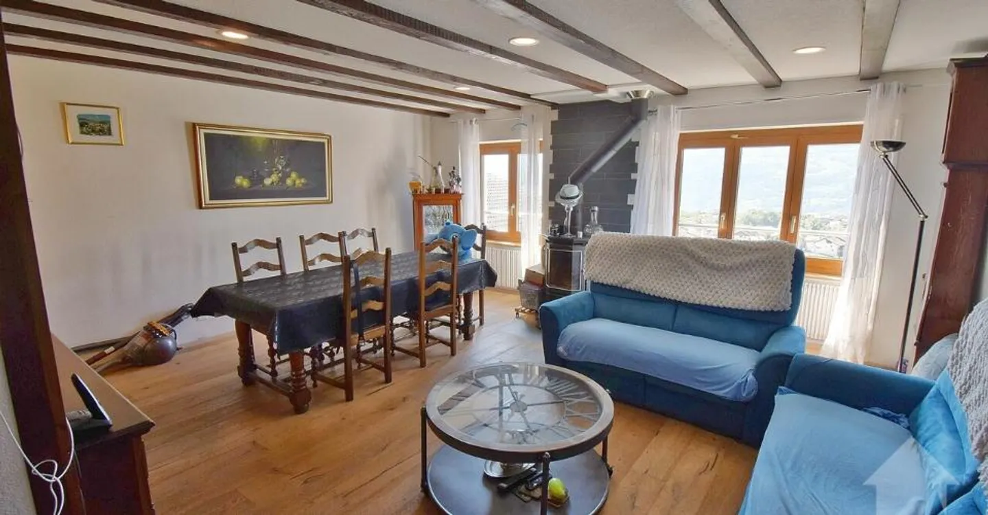 3- oder 4-Wohnungseigentumswohnung mit Scheune und Garage inbegriffen! - Foto 8 von 12