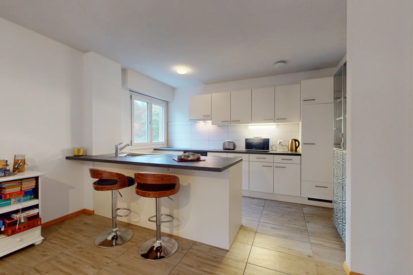 Appartamento ristrutturato di 4,5 locali con balcone e vista! - Foto 2 di 11