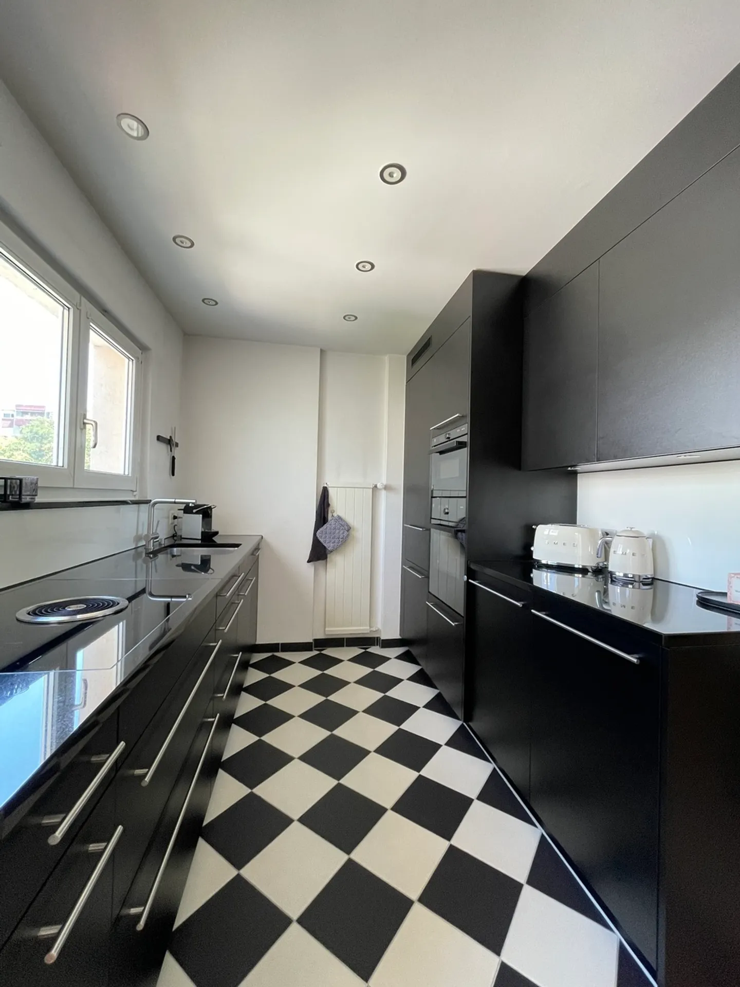 Stylish Attic Apartment - Photo 2 of 13