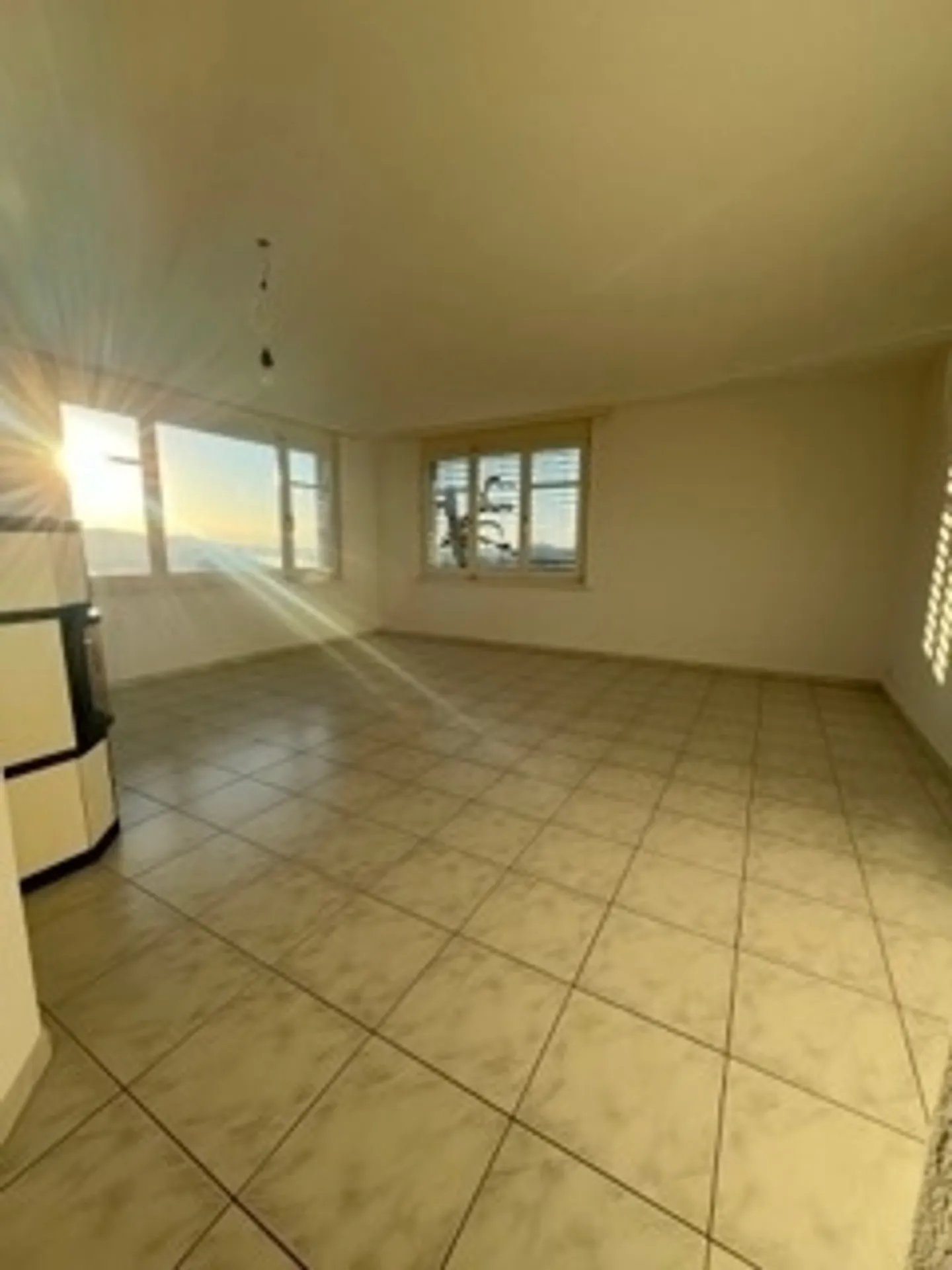 Newly renovated 5.5-room apartment with balcony, Gommiswald - Photo 2 of 12