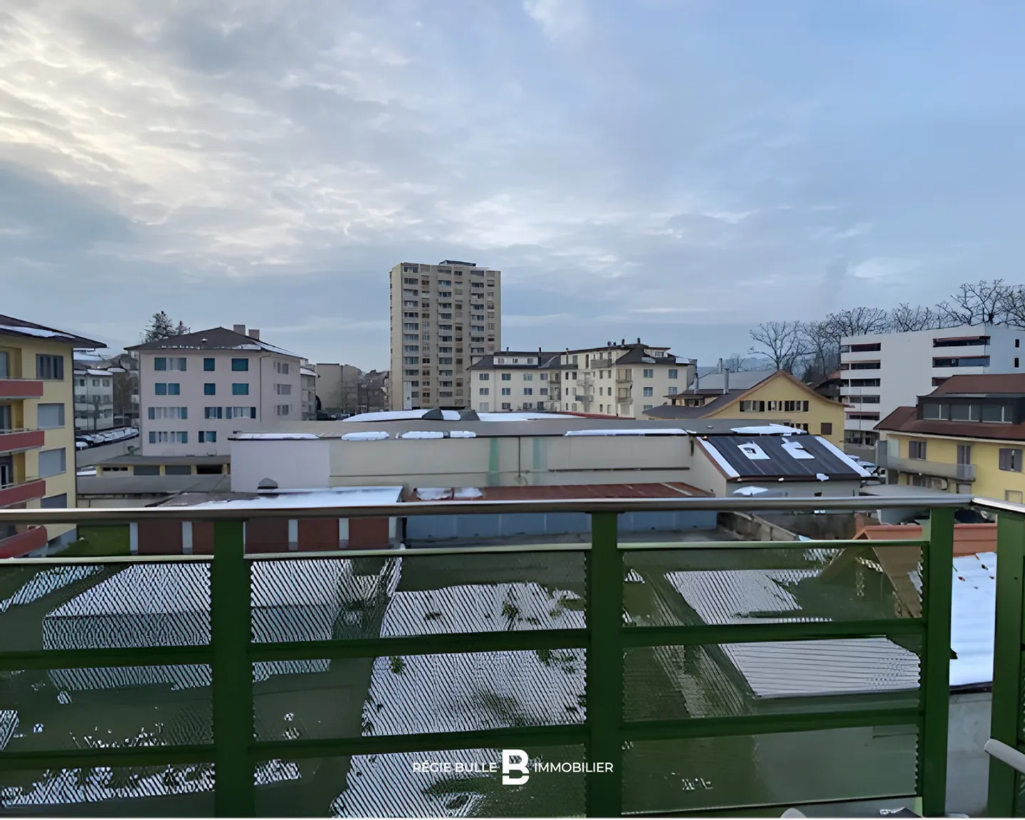 Bulle - Schönes 3,5-Zimmer-Apartment im 3. Stock zu vermieten - Foto 9 von 9