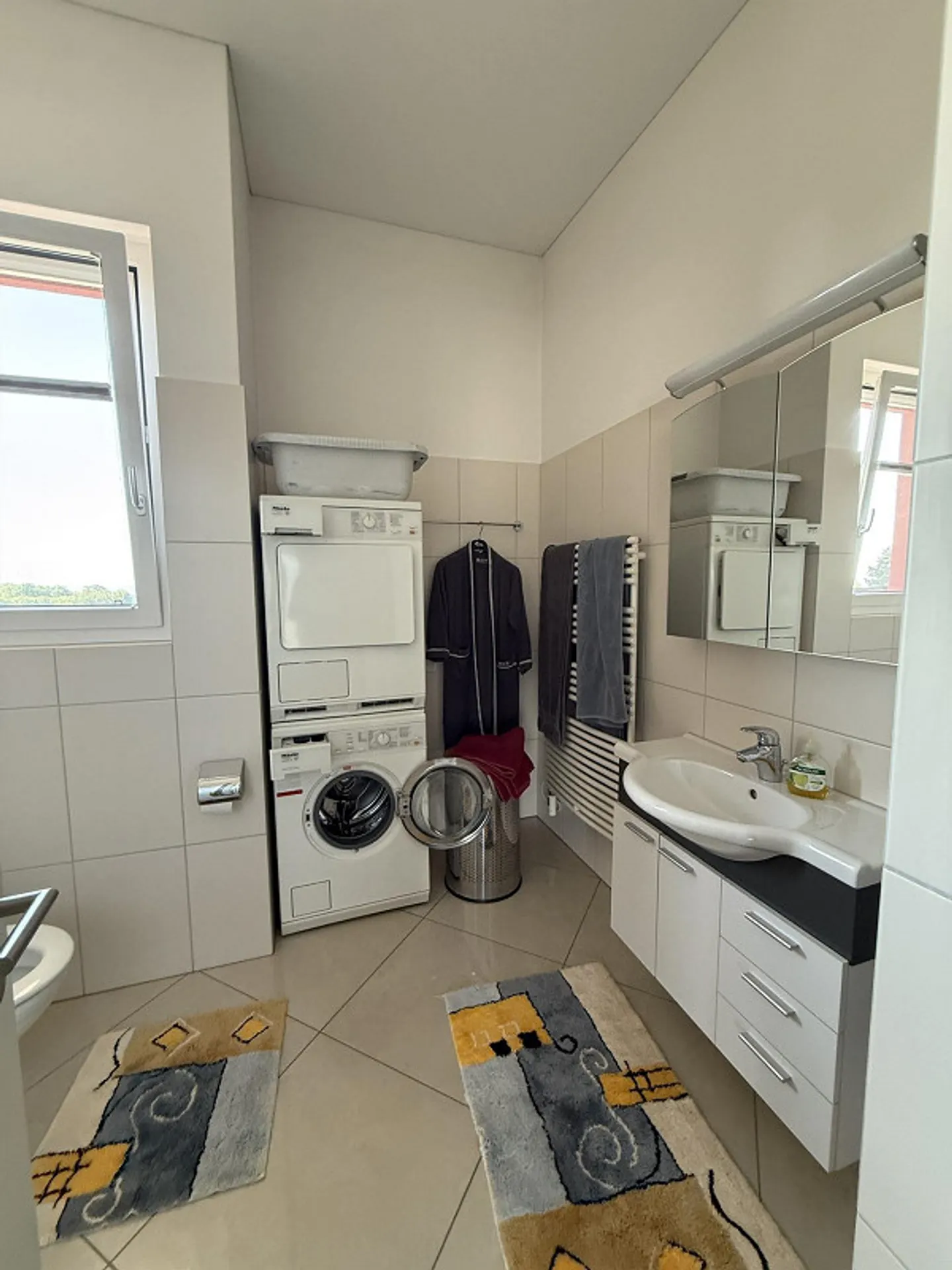 Attic: 4.5 rooms, 145 m² living space, 150 m² roof terrace with jacuzzi - Photo 21 of 26