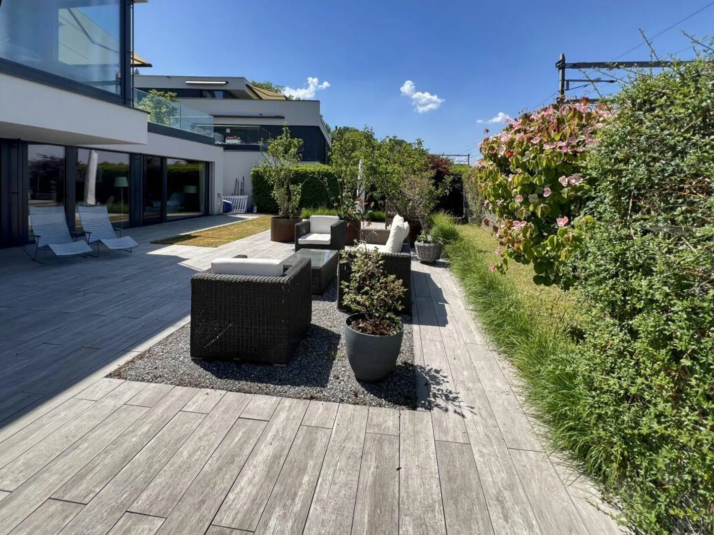 Appartamento duplex da sogno con vista sul lago a Richterswil - Foto 6 di 12