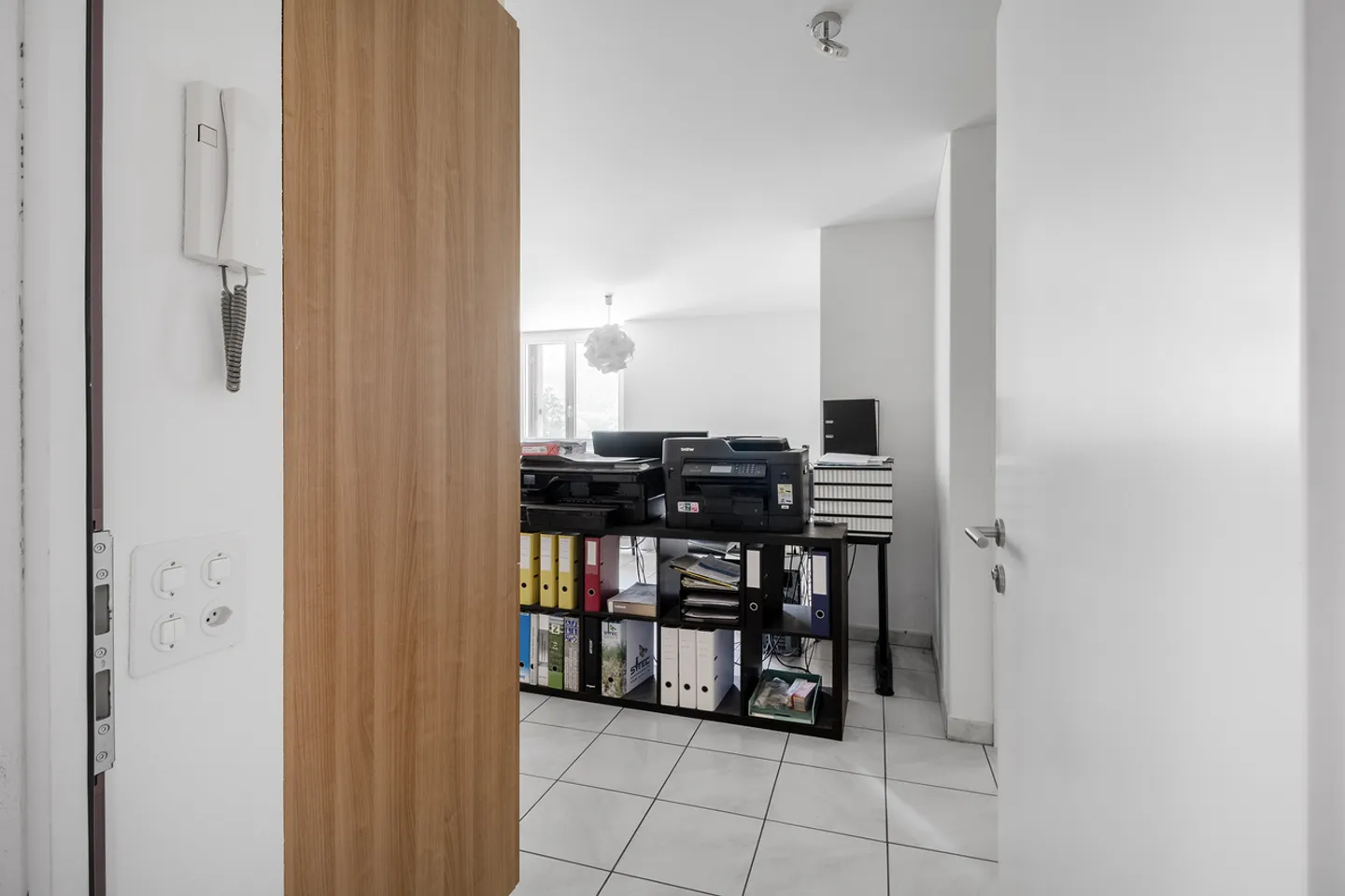 Casa accogliente e ristrutturata con tre appartamenti di 2,5 stanze - Foto 7 di 13