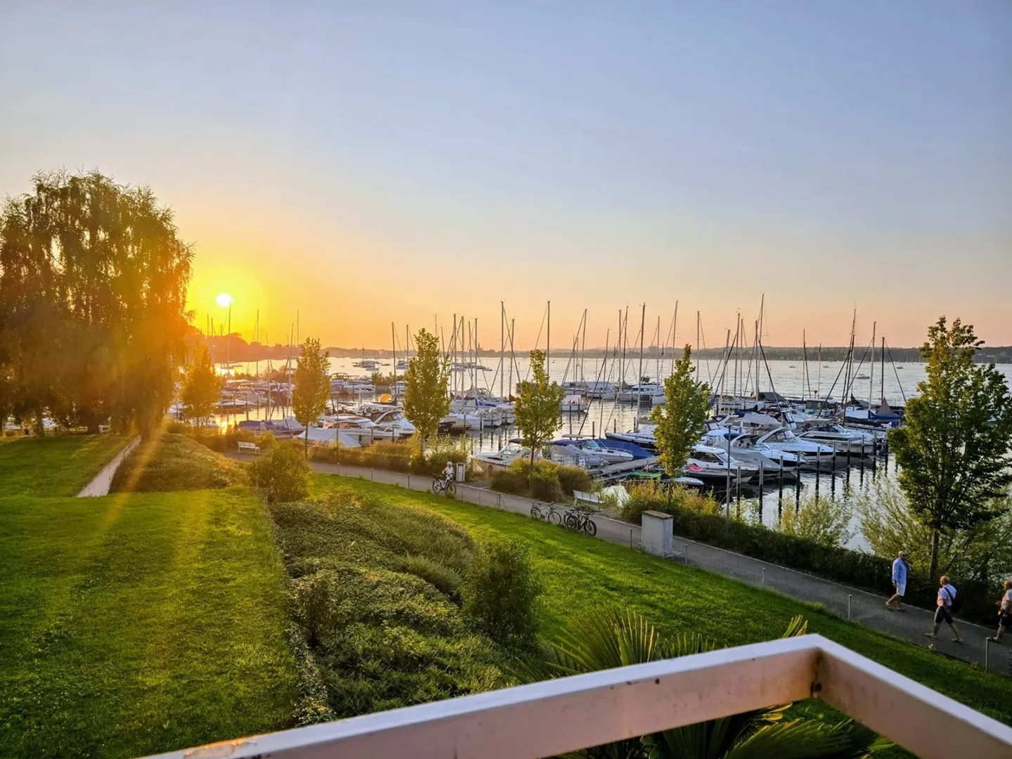 Appartement meublé de 2,5 pièces avec balcon à Bottighofen - Photo 8 sur 12
