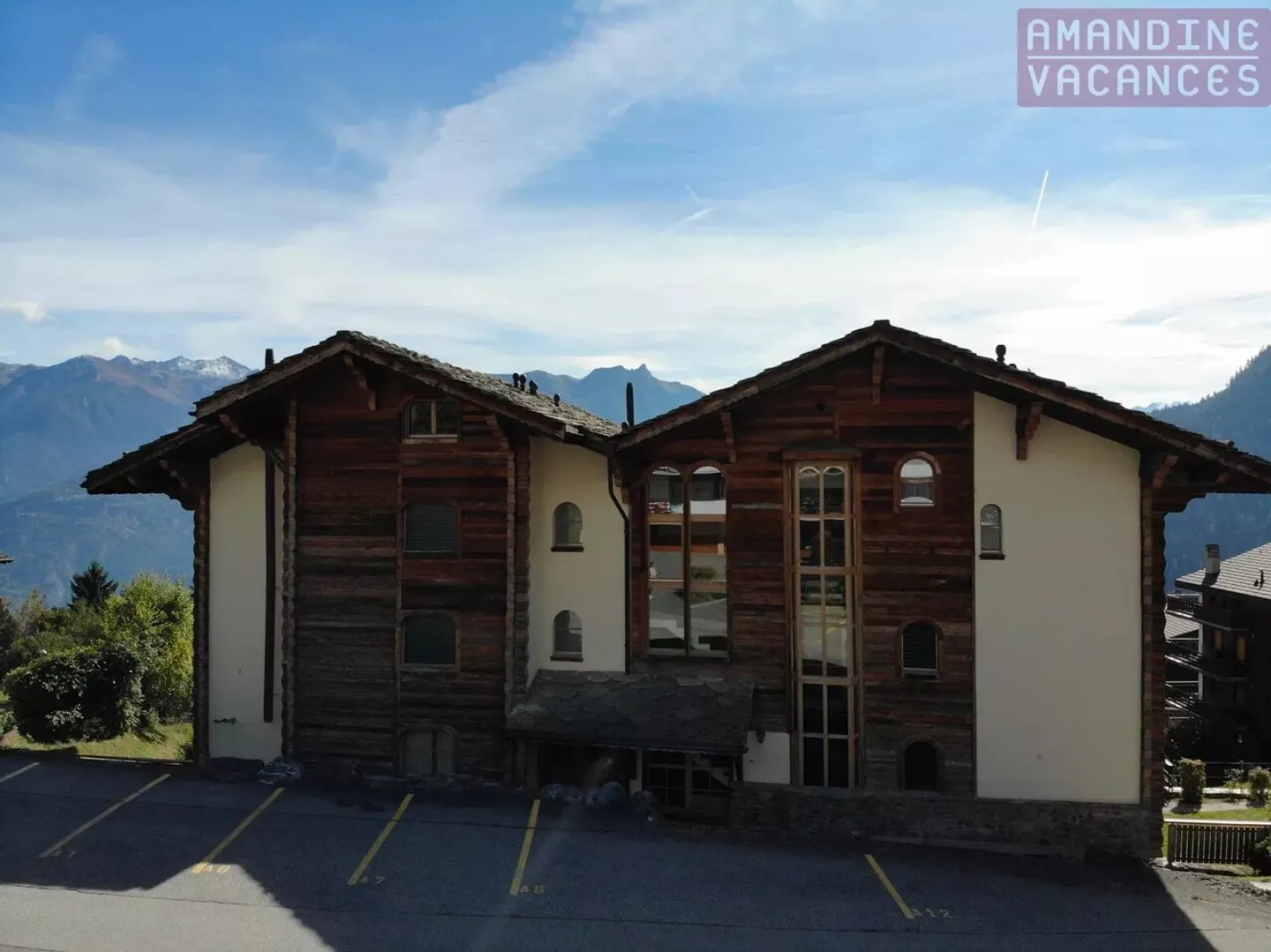 Saison hiver: superbe appartement cosy de 2,5 pièces dans une résidence de standing - Photo 12 sur 13