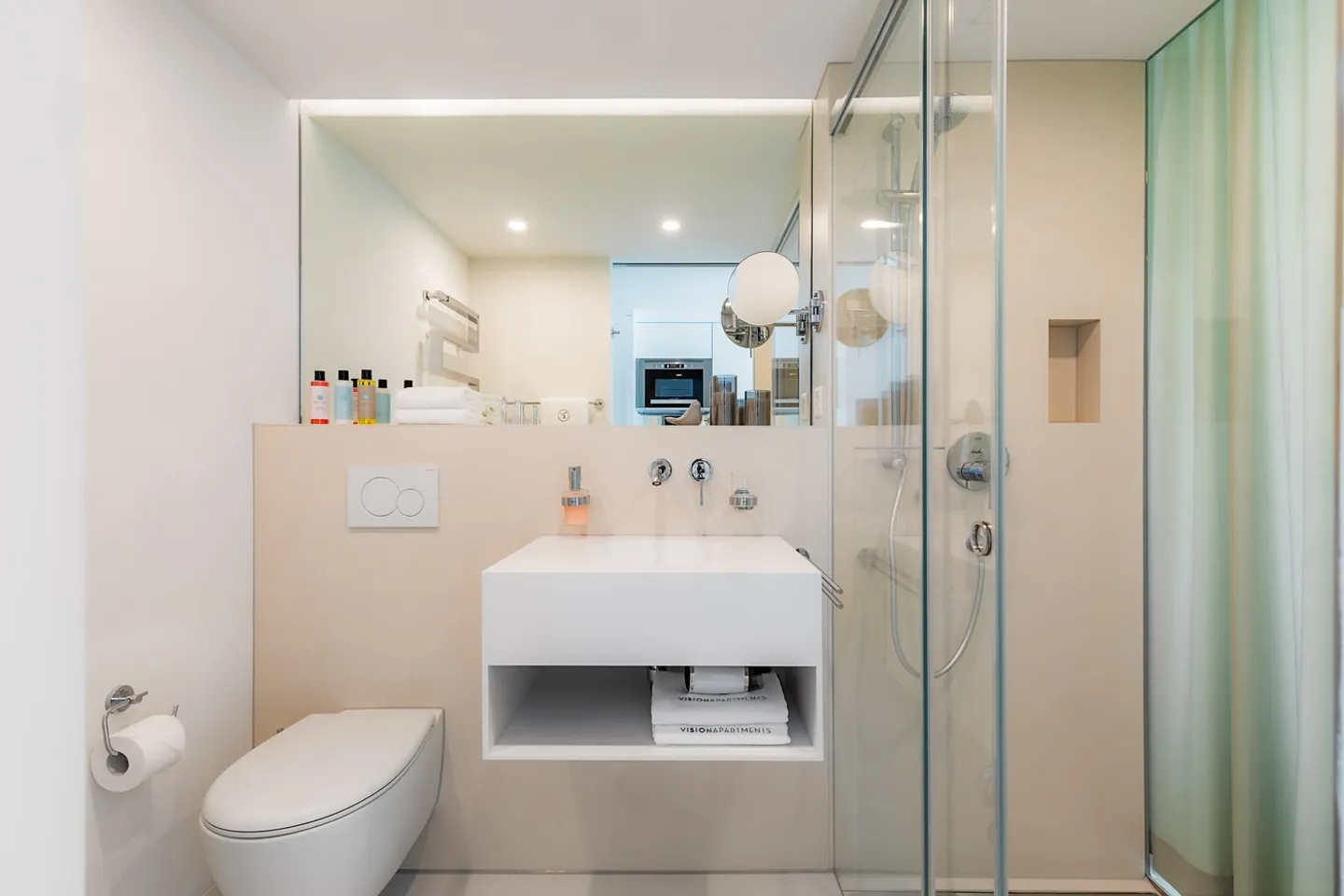 Studio - Photo 11 of 13