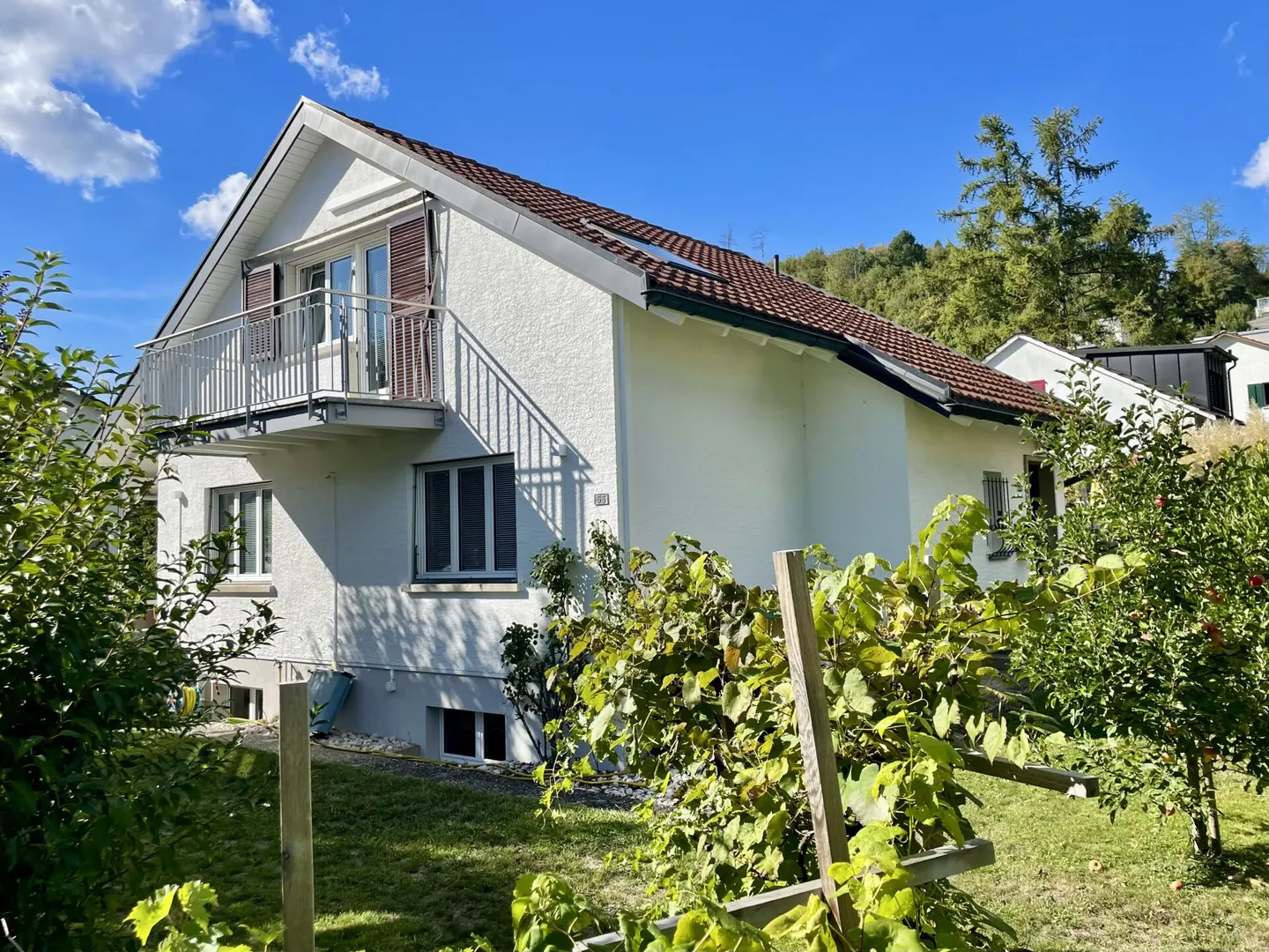 Maison individuelle et nouvellement rénovée avec réserves d'extension - Photo 10 sur 10