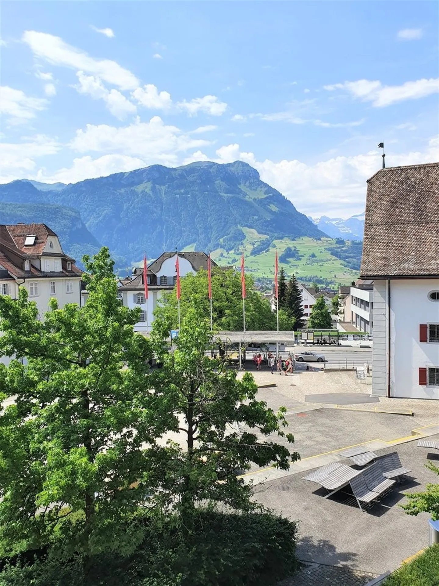 Spazio Commerciale a Schwyz - Foto 1 di 2