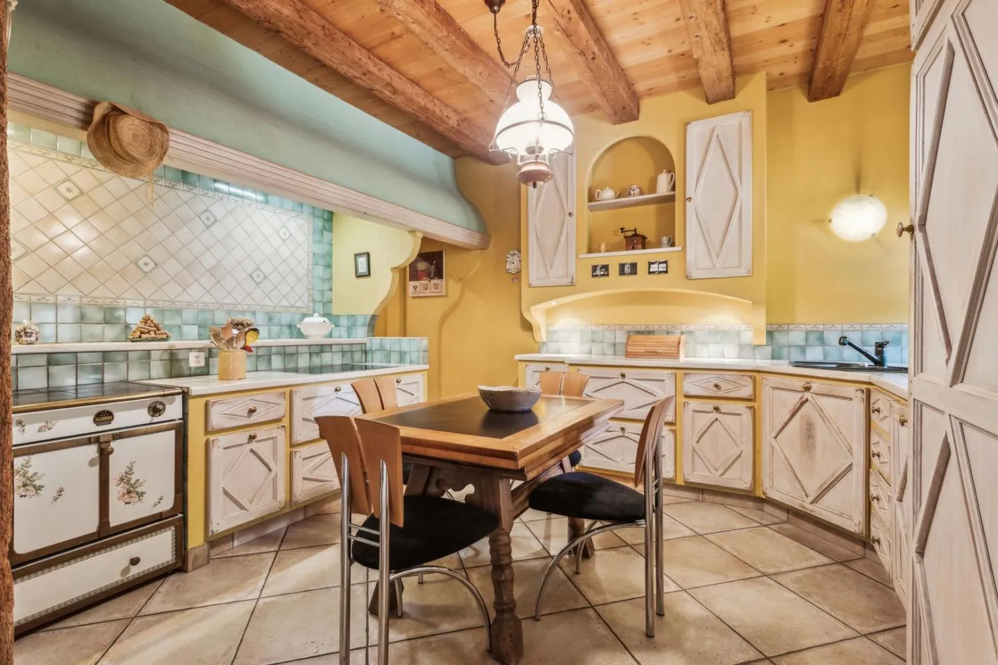 Propriété Authentique et Charmante, Exécution Soignée et Grand Jardin - Photo 7 sur 13