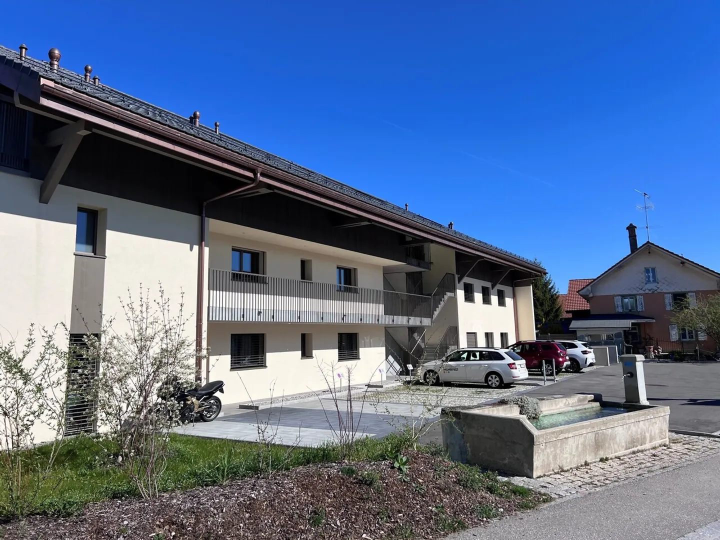 Magnifico duplex di nuova costruzione con 5.5 camere, a 4 minuti da Romont - LOT 1.1 - Foto 14 di 19