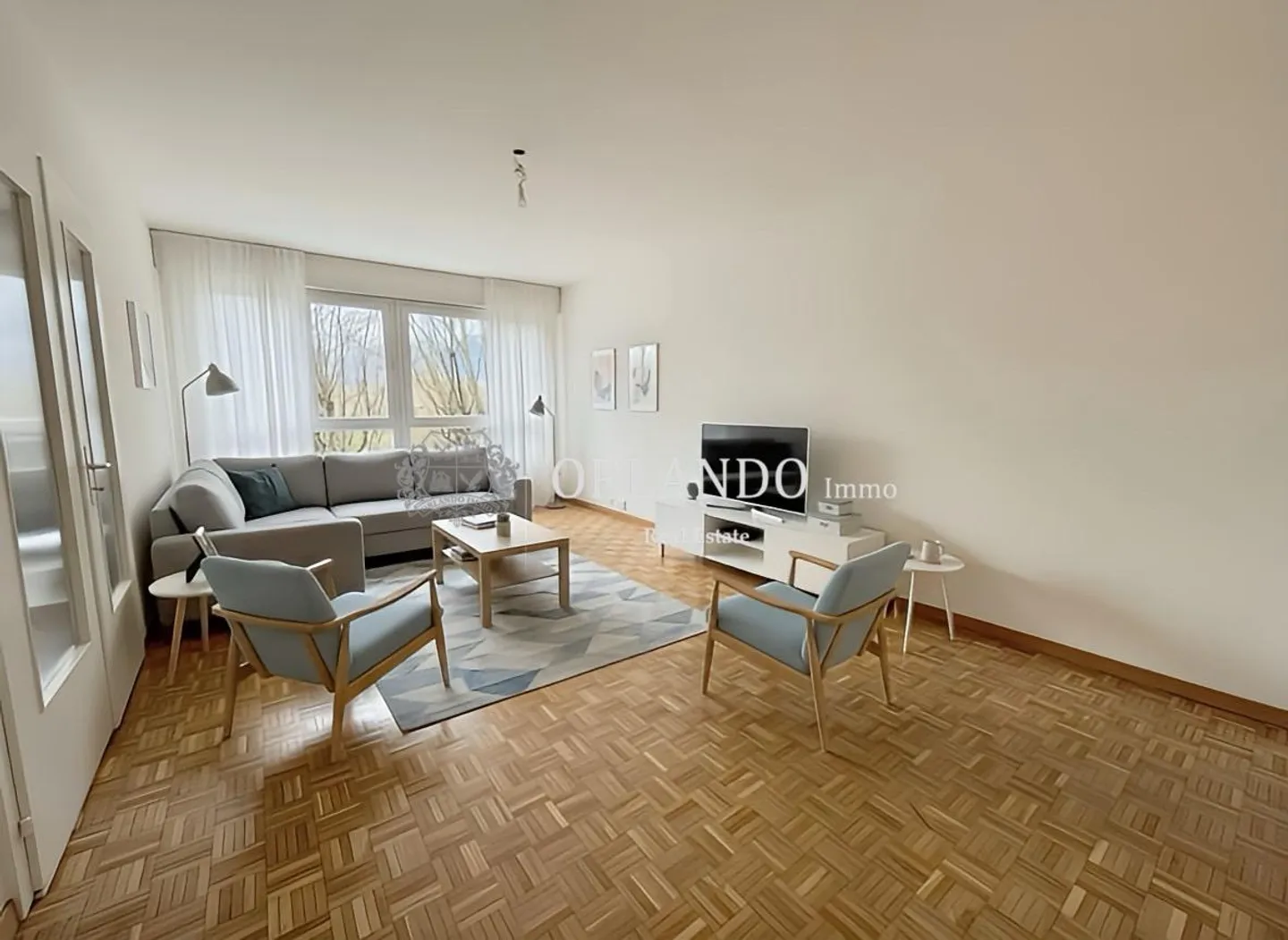 Geräumige Wohnung mit Balkon - Foto 1 von 8