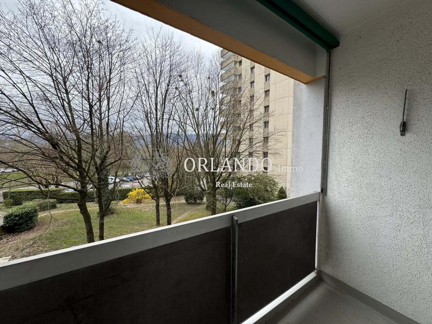 Geräumige Wohnung mit Balkon - Foto 8 von 8