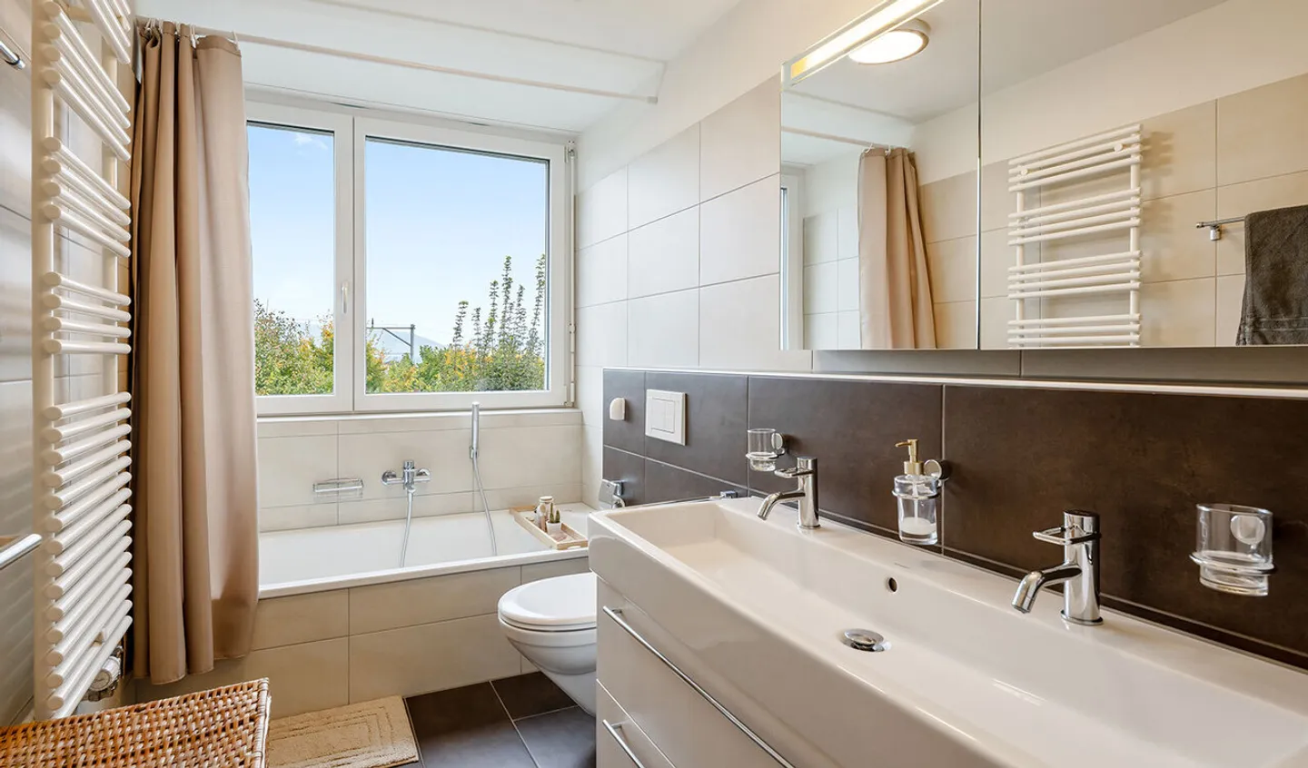 Confort de vie et qualité de vie – Appartement de 4,5 pièces dans le parc Eschen - Photo 5 sur 9