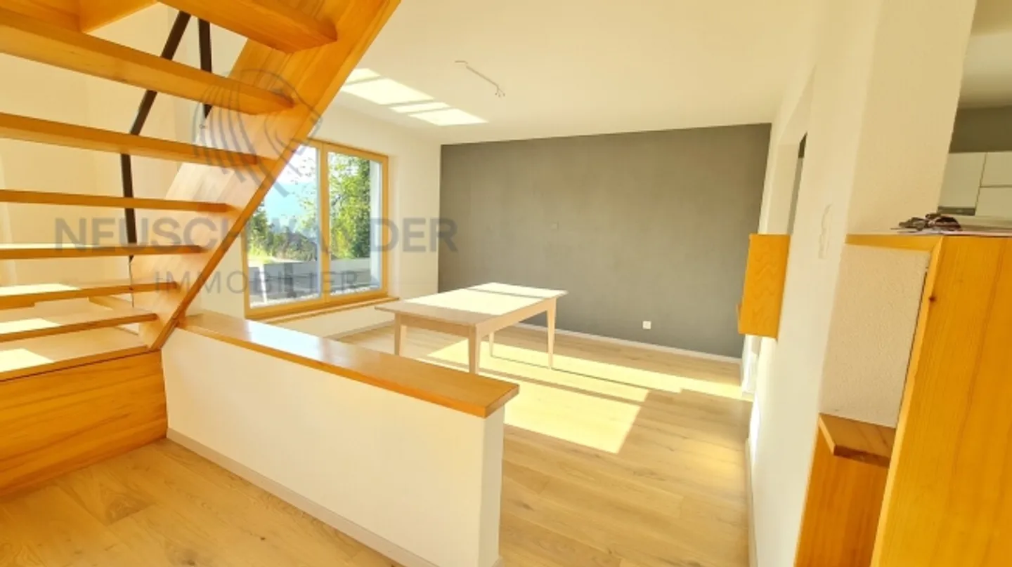 Luminoso, ben posizionato, pronto per essere abitato! - Foto 5 di 12