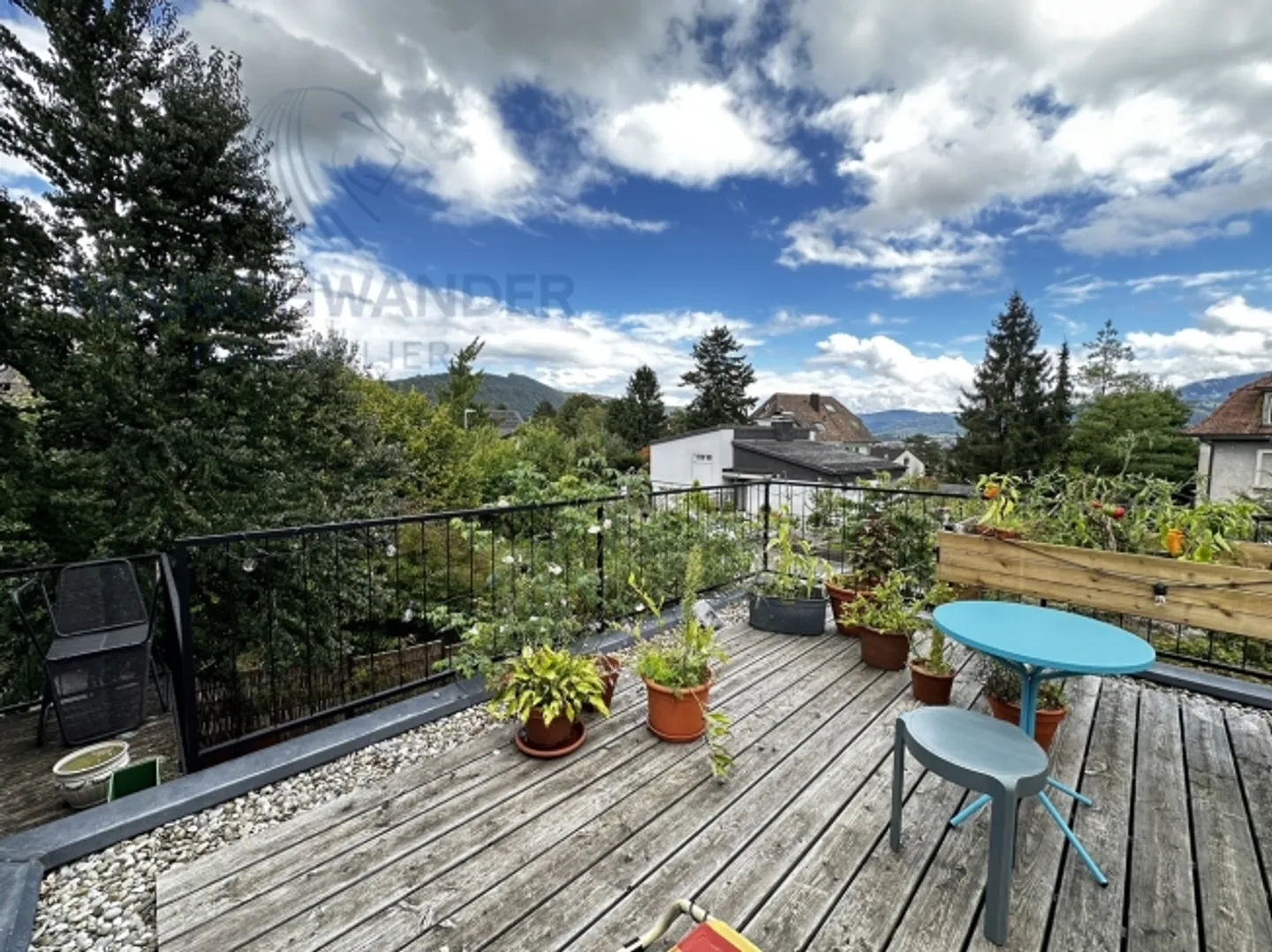 Luminoso, ben posizionato, pronto per essere abitato! - Foto 10 di 12