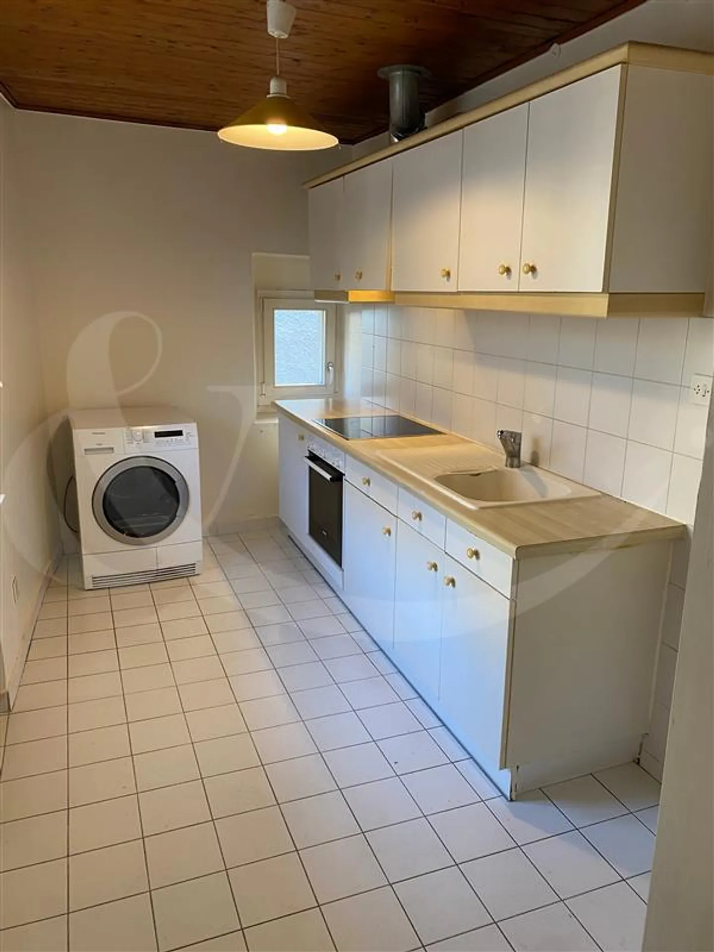 Appartement Charmant Près du Lac - Photo 2 sur 3