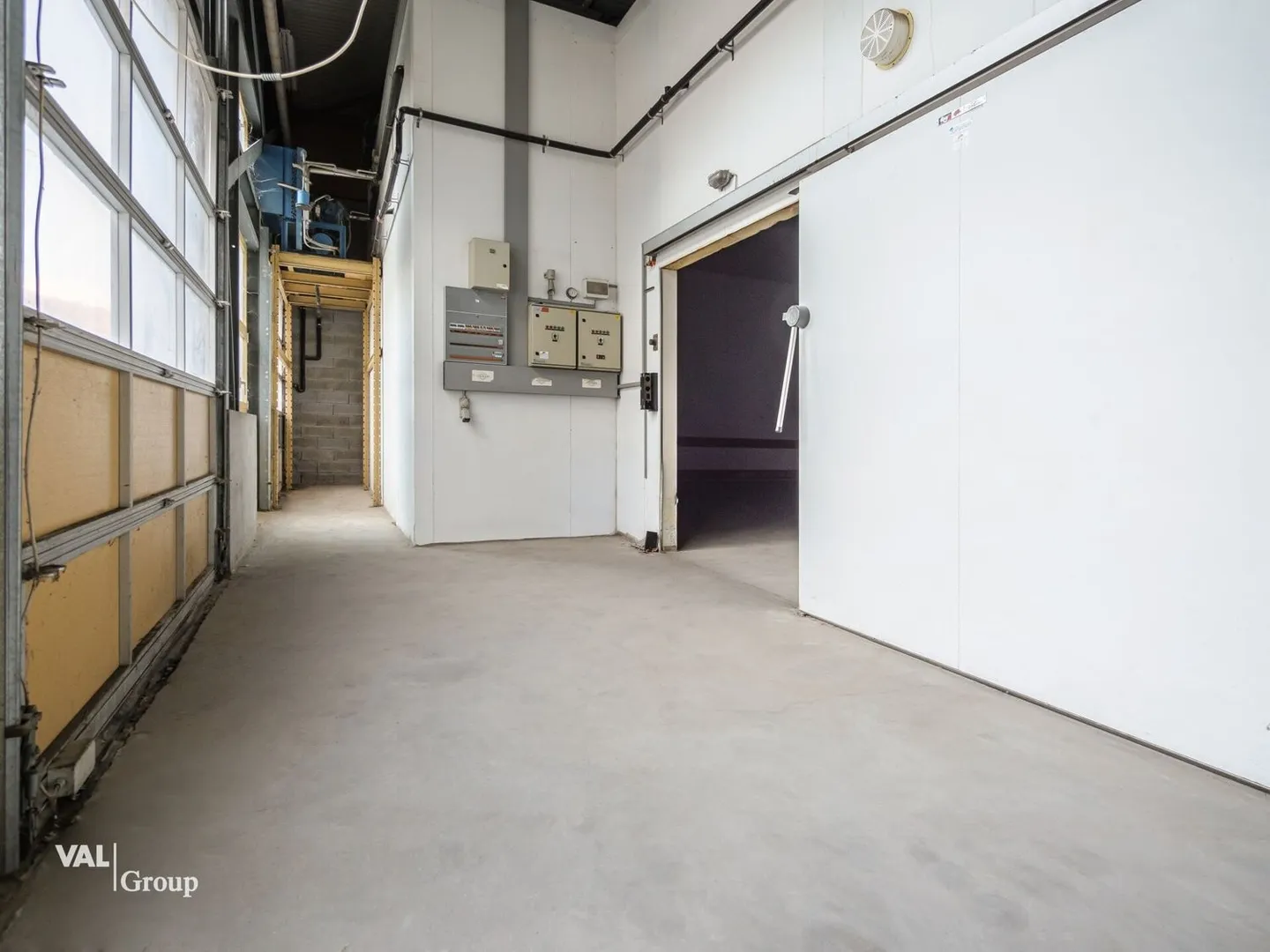 Magnifique surface commerciale de 170m2 - Photo 5 of 8