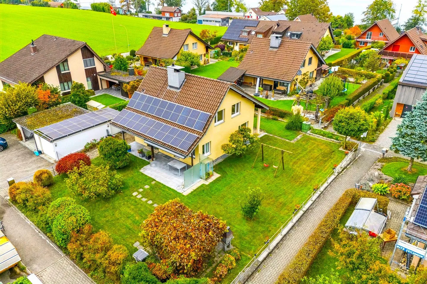 Charming 5.5-room single-family house with large garden in Nottwil - Photo 1 of 11