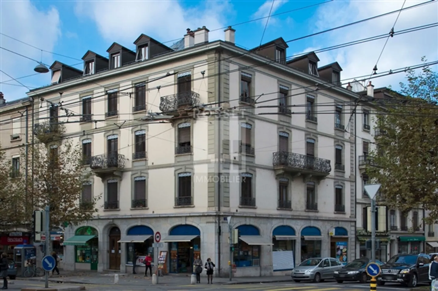 Passaggio di circa 90 m² al piano terra - Foto 1 di 5