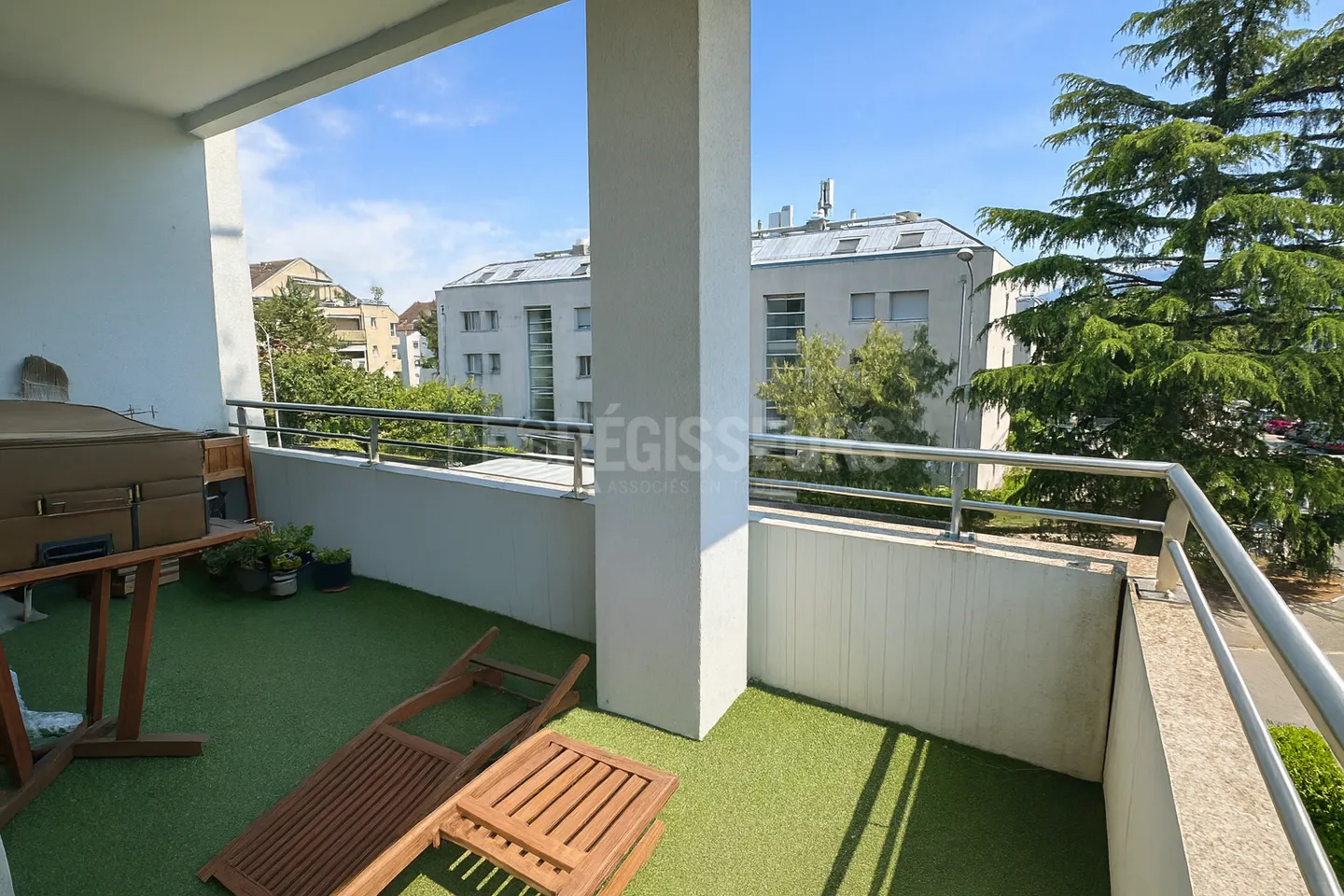 Wohnung kaufen - Foto 1 von 6