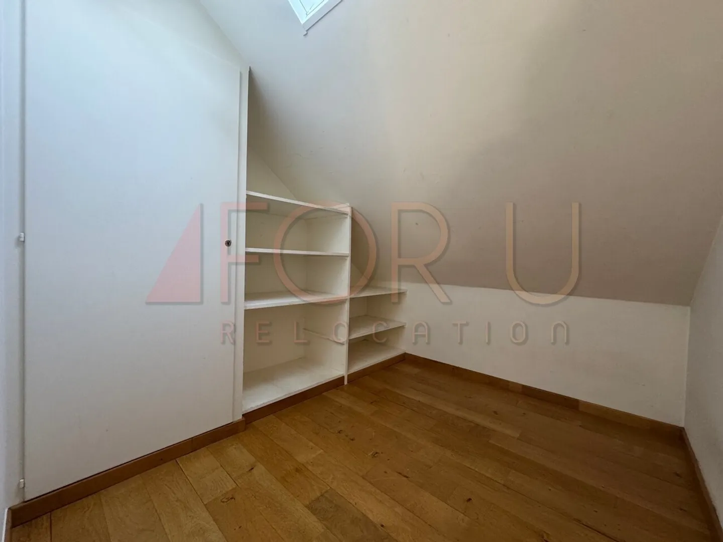 Very beautiful individual and authentic 7.5 room villa in Bernex - Photo 9 of 13