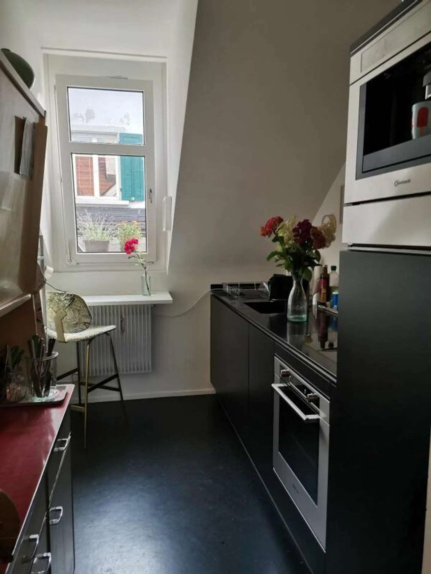 Spacious 5-room apartment with lake view - Photo 3 of 12