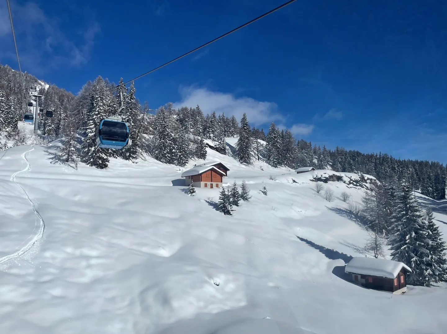 Chalet mit Atemberaubendem Alpenblick - Foto 3 von 11