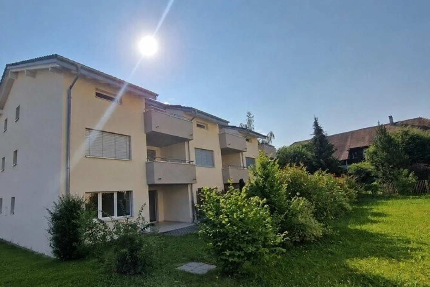 Ampio appartamento di 3,5 locali a Dompierre - Foto 1 di 9