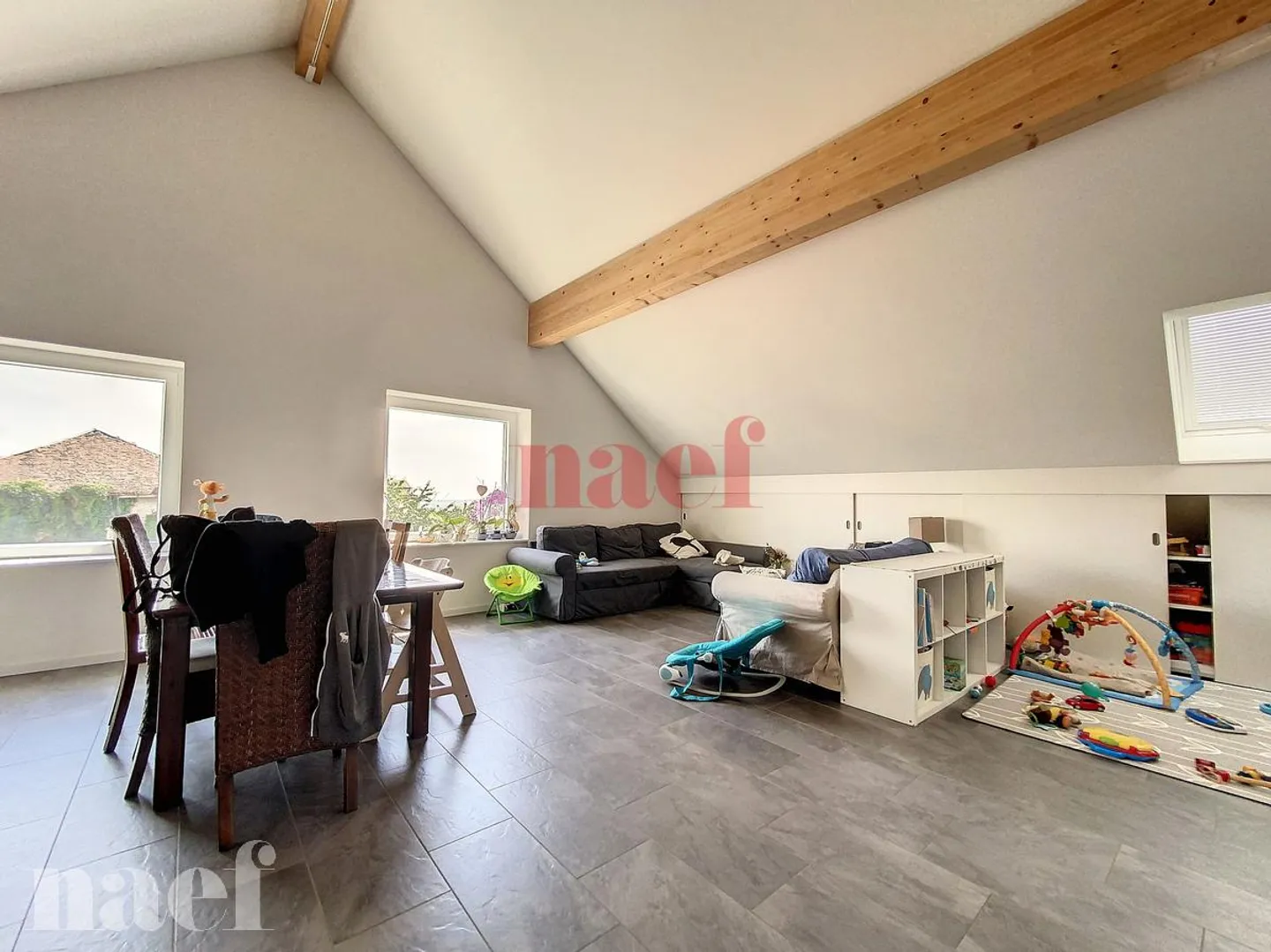 Geräumige 3,5-Zimmer-Wohnung im 2. Stock - Foto 6 von 7