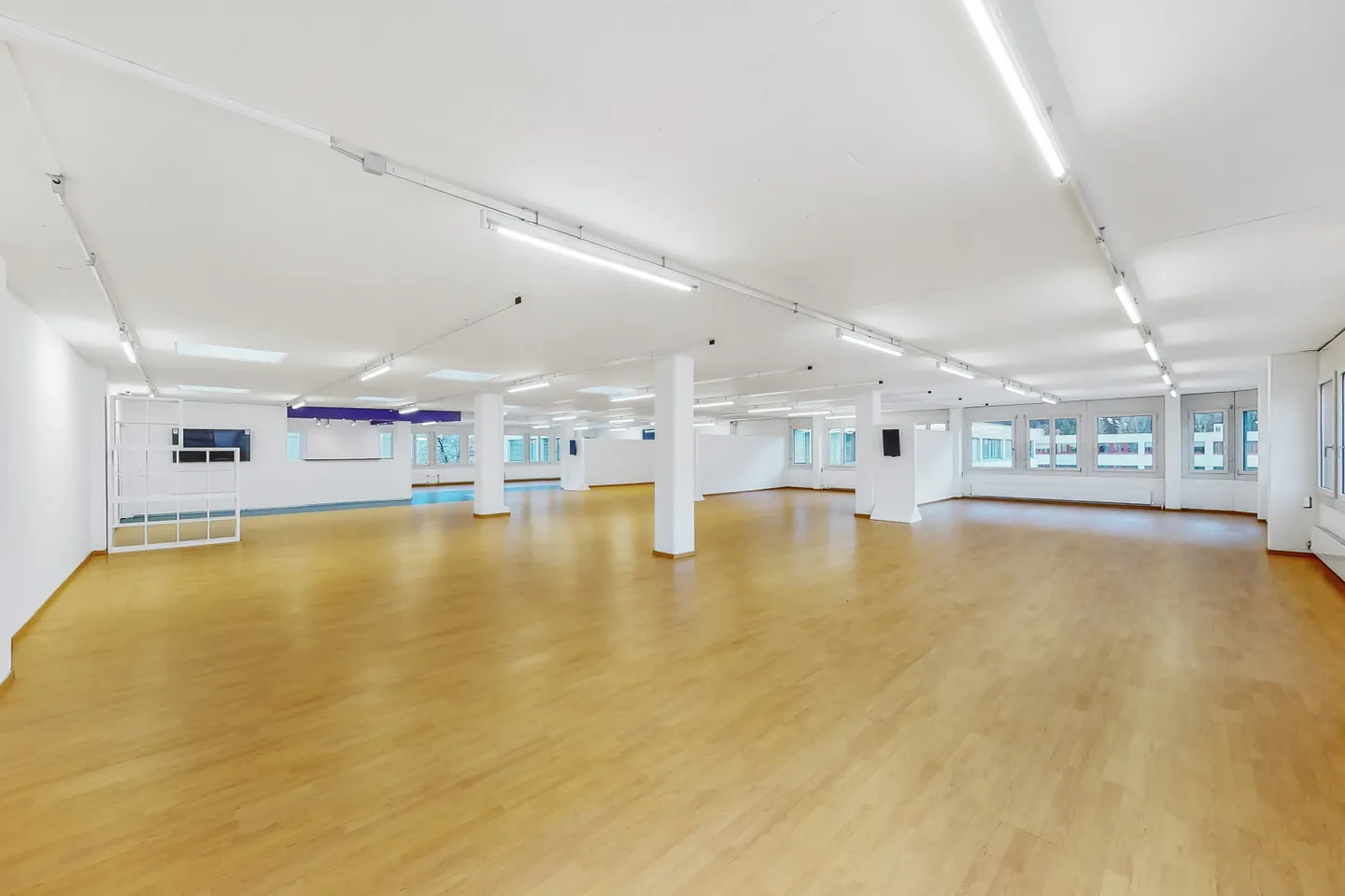 Office space for rent - Photo 6 of 13