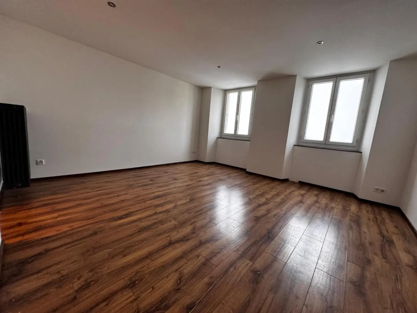 Appartamento di 3 stanze in affitto a Les Ponts-de-Martel - Foto 4 di 9