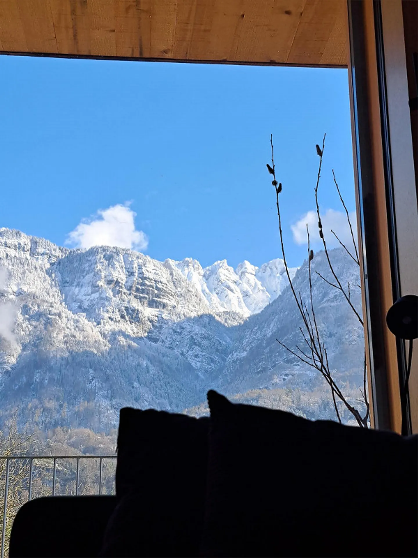 Penthouse apartment with mountain view - Photo 6 of 8