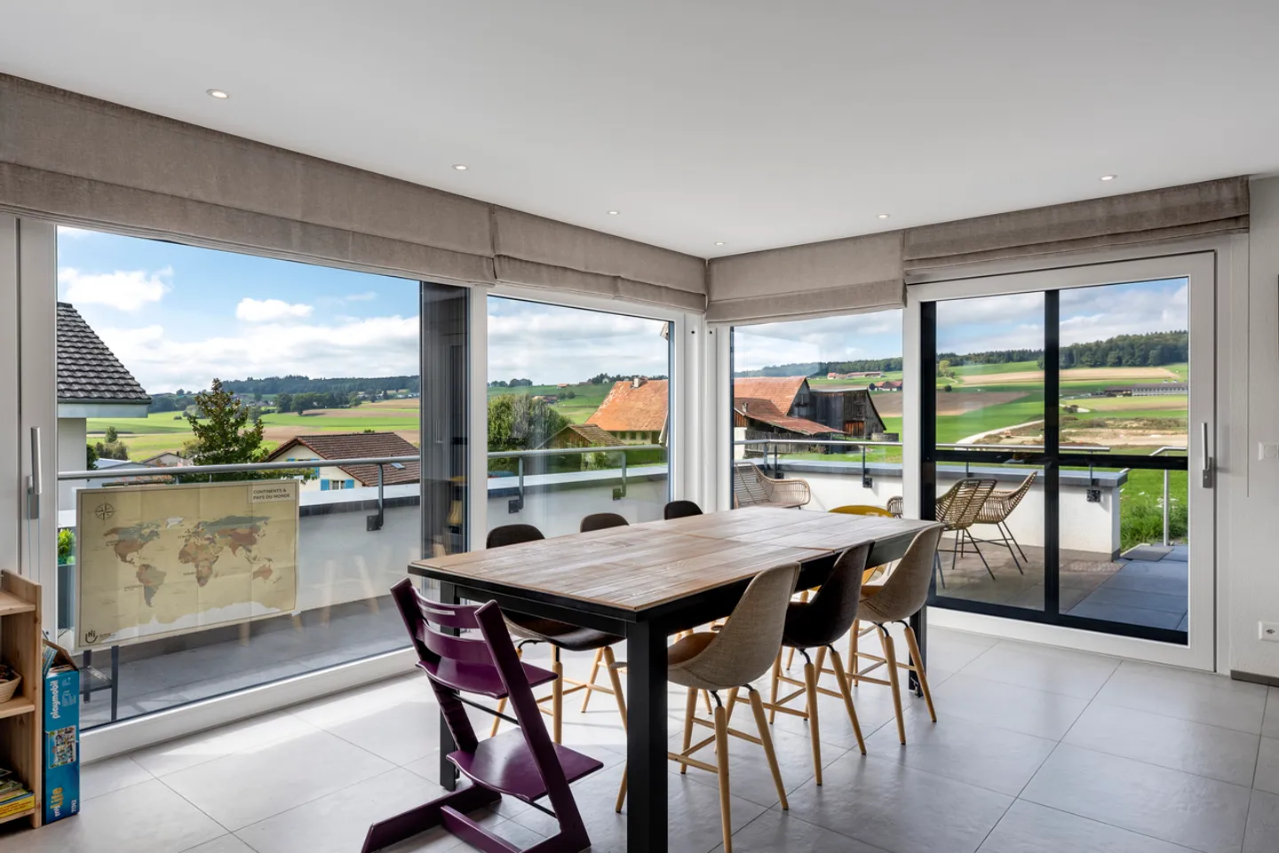 Magnifique villa individuelle contemporaine de 5.5 pièces - Photo 3 sur 12