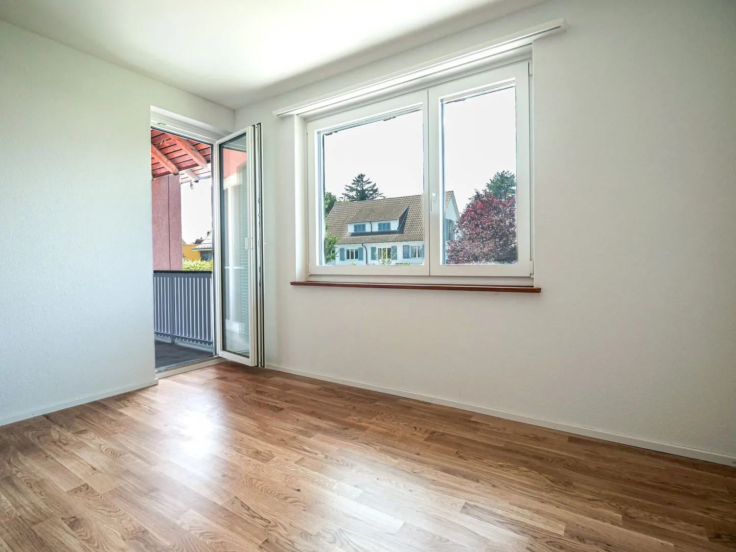 Arrive & Feel Good - Renovated Family House in a Quiet Location - Photo 7 of 9