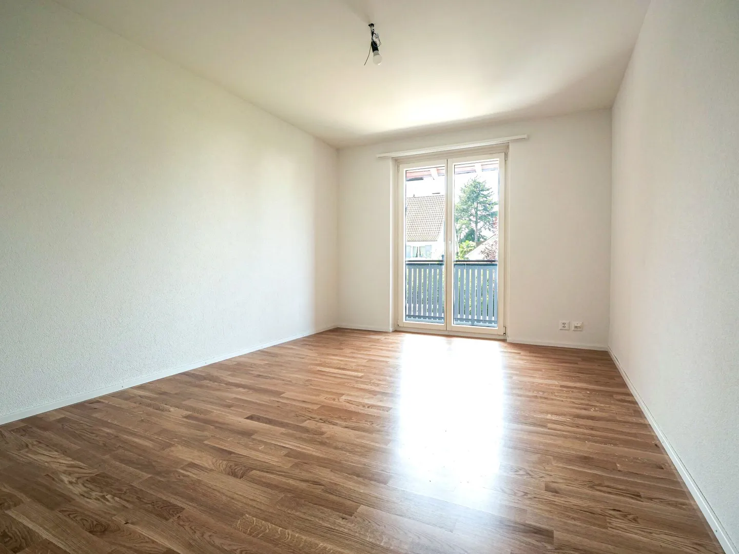 Arrive & Feel Good - Renovated Family House in a Quiet Location - Photo 8 of 9
