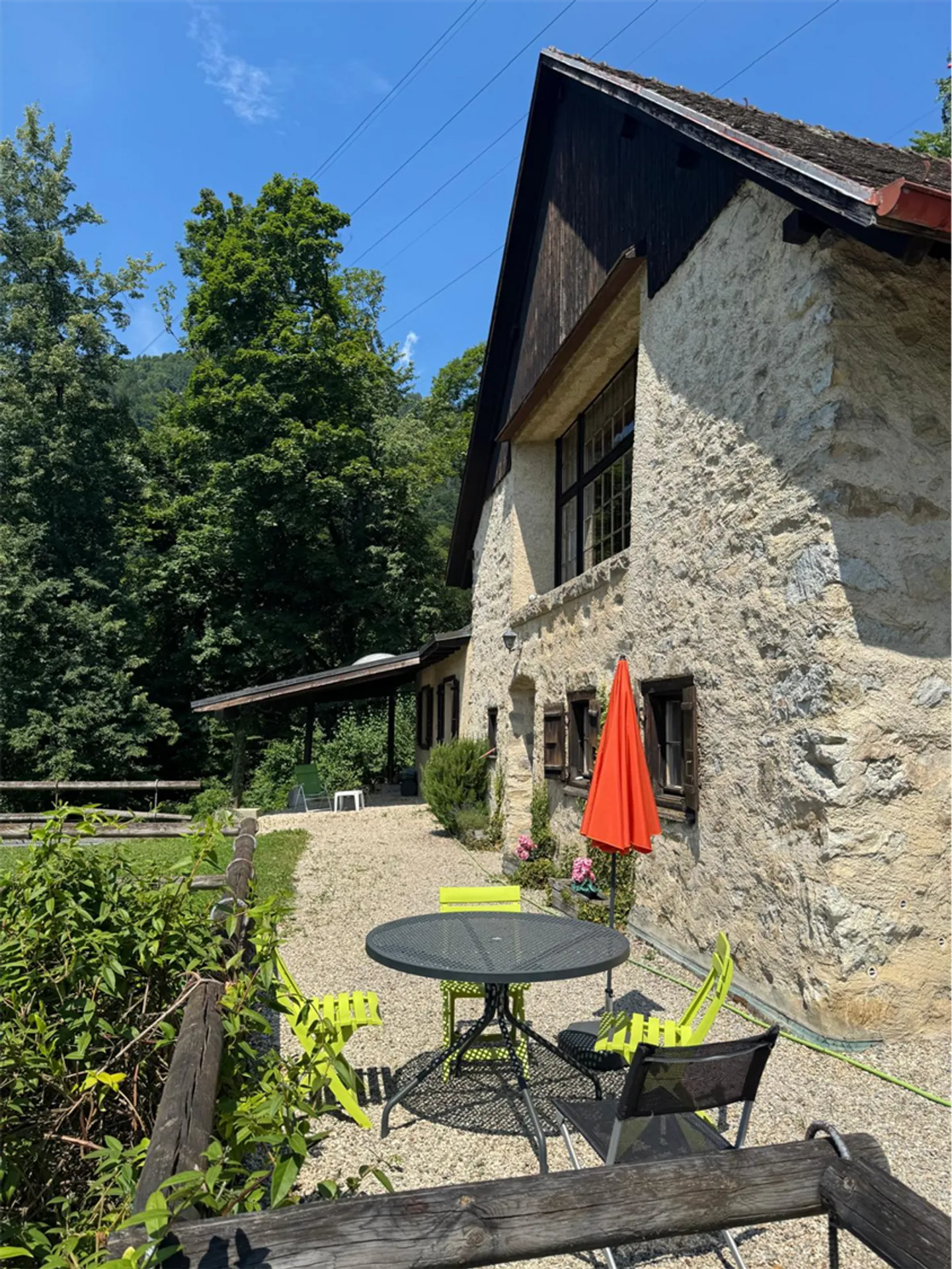 Superba proprietà in Viager (per un massimo di 6 anni) con vista panoramica sul lago - Foto 2 di 13