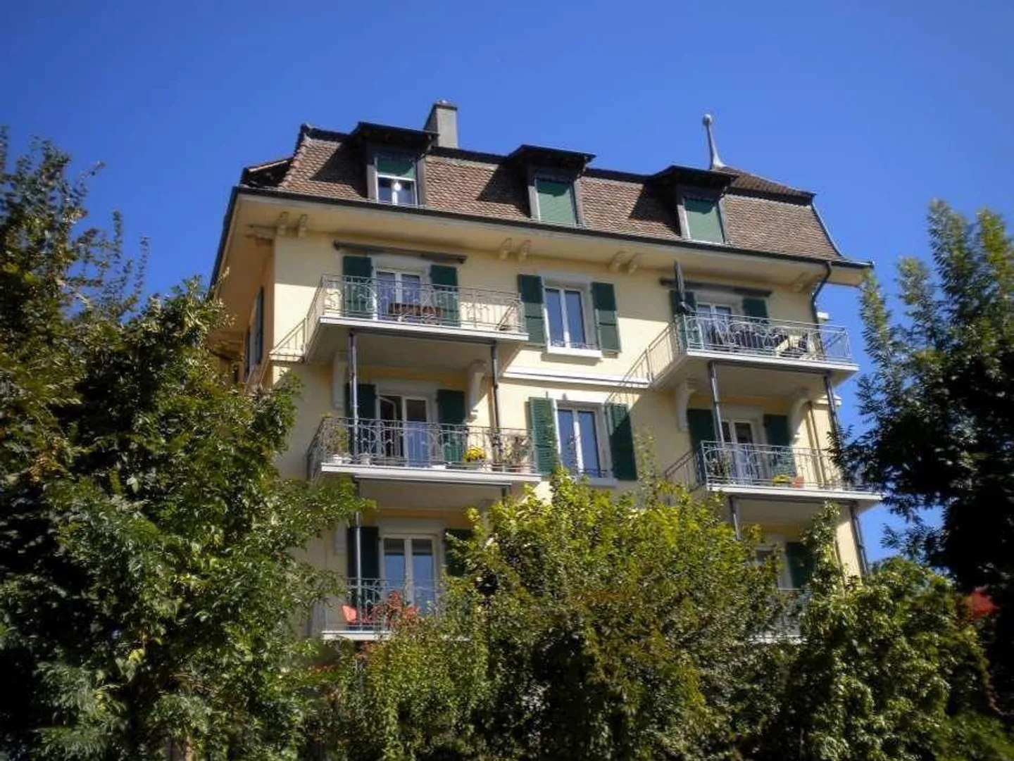 Magnificent fully renovated apartment - Photo 1 of 6