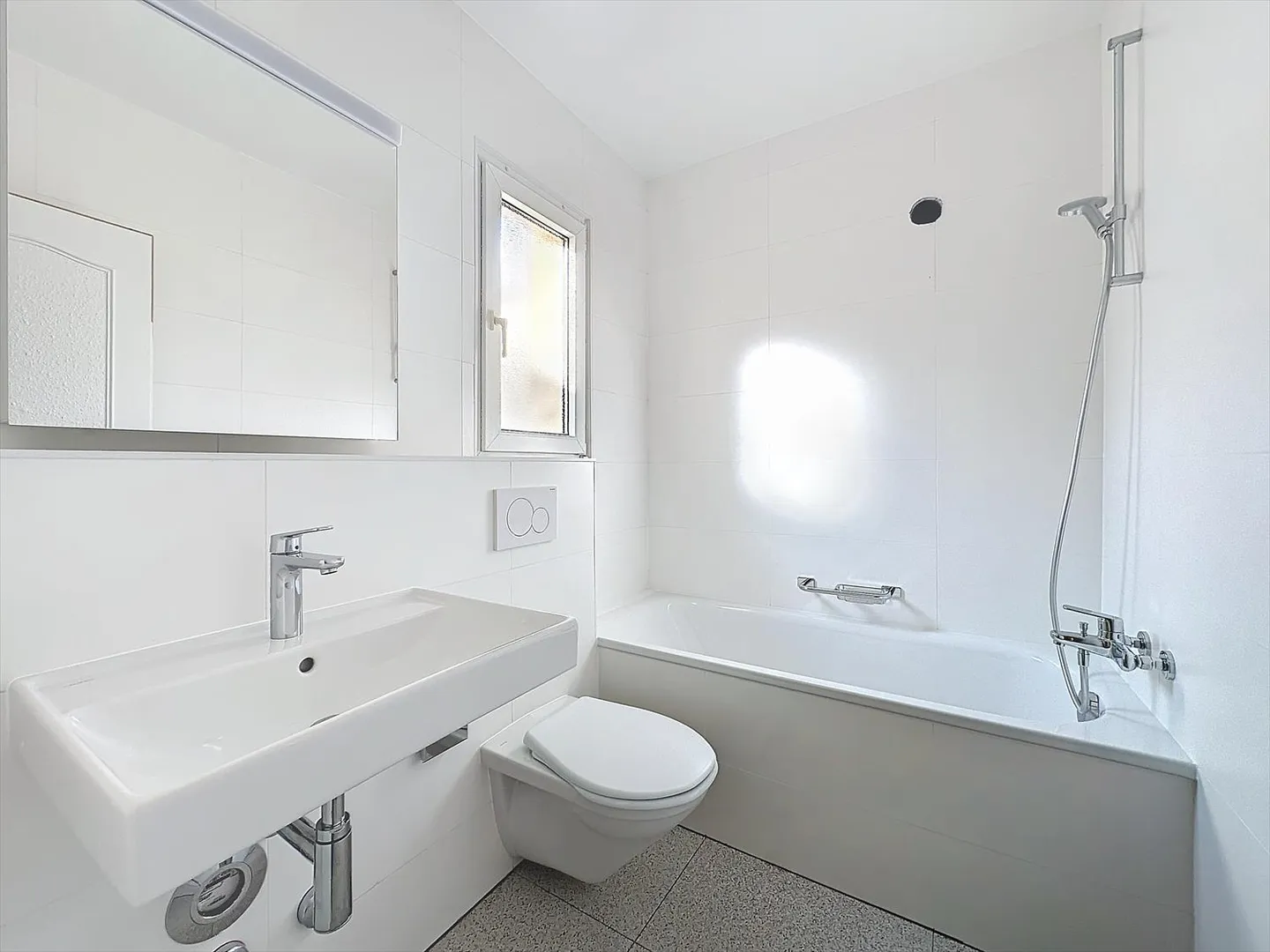 4.5 Room Apartment - Photo 9 of 10