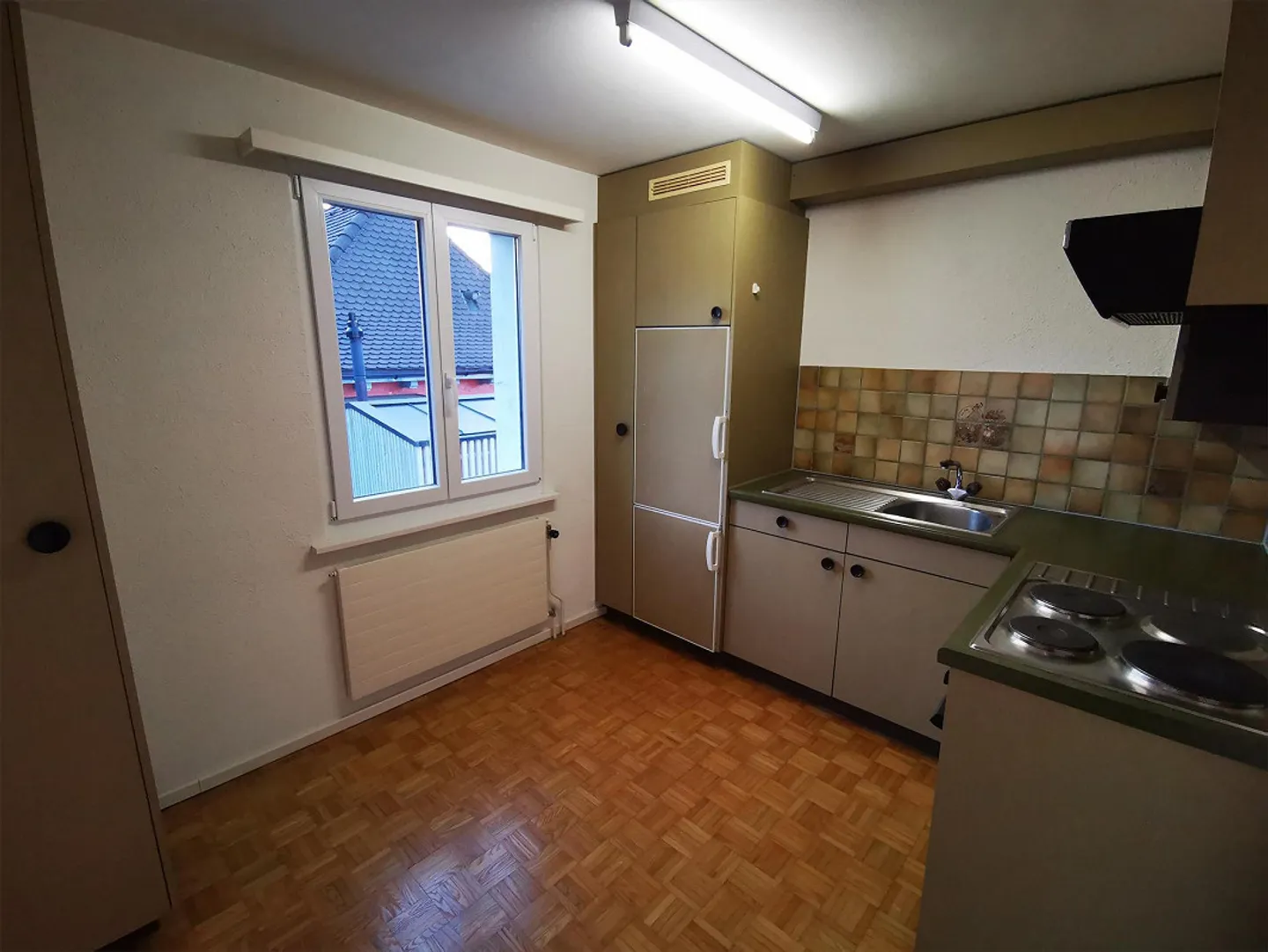 Spacious 2.5 Room Apartment - Photo 4 of 12