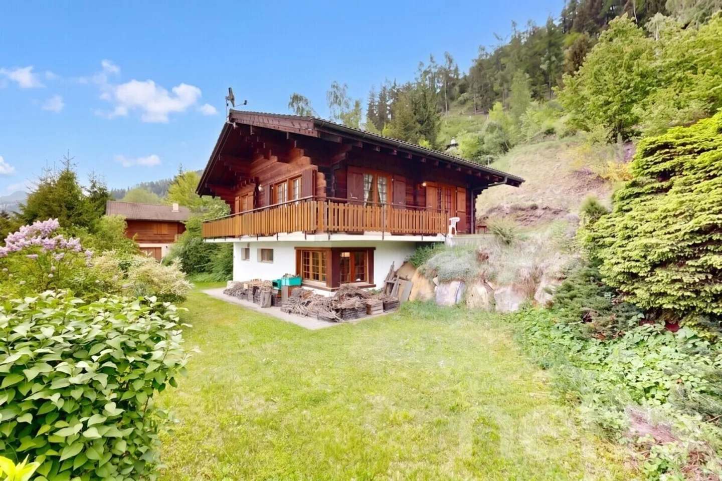 Authentic Log Cabin in the Heights of Grône - Photo 1 of 12