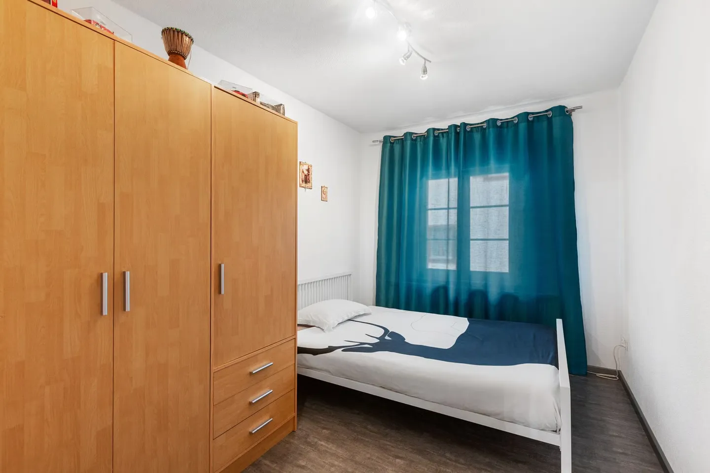 Charmantes Doppelhaus mit italienischem Flair - Foto 7 von 13