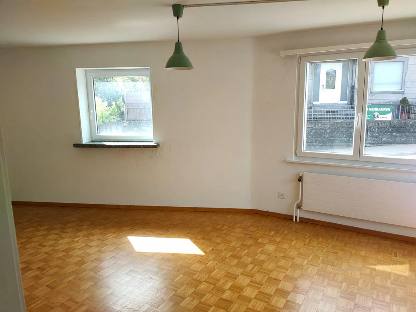 Spacious 2.5 Room Apartment - Photo 10 of 12